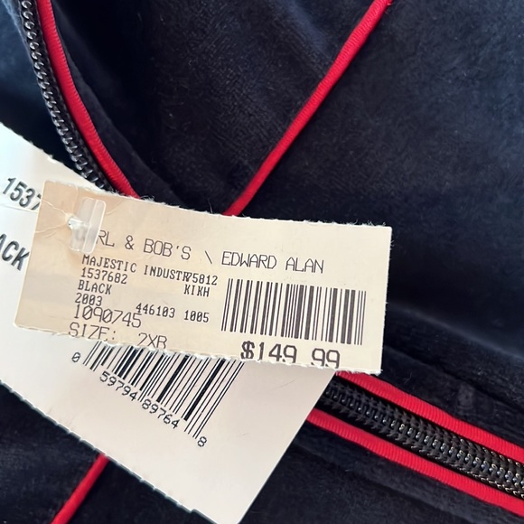 Majestic Collection NWT Velour Jacket Black with Red Stripes - Picture 5 of 5